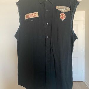 Harley-Davidson Black Sleeveless Button-Down Shirt with Red Patches